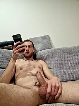 Snapshot of TOY_boy7 chatting on 19, 2, 2025 TOY boy7 online show from 19, 2, 2025
