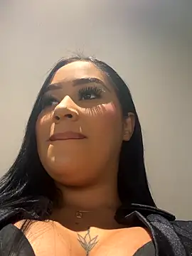 Luisa Fernandaa online show from 23, 11, 2025