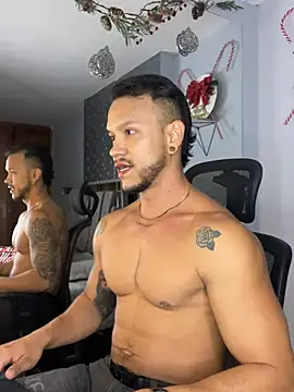 ARON TAYLER01 online show from 13, 12, 2024