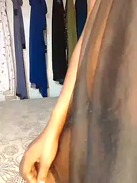 Snapshot of NicRaisaa chatting on 19, 2, 2025 NicRaisaa online show from 19, 2, 2025