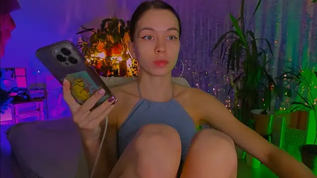 poli   online show from 5, 12, 2025