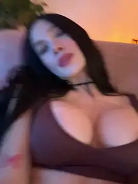 Im Valentina online show from 1, 2, 2025