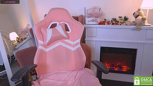 Grace and  Jacob online show from 22, 3, 2025