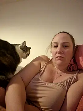 Wisie Cutie online show from 4, 2, 2025