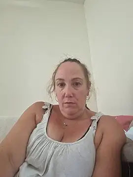 Wisie Cutie online show from 9, 9, 2025