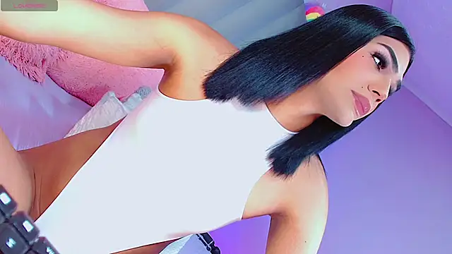 AiishaRose online show from 17, 4, 2026