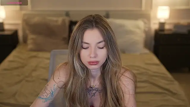 Snapshot of Kisasolo chatting on 26, 11, 2025 Kisasolo online show from 26, 11, 2025