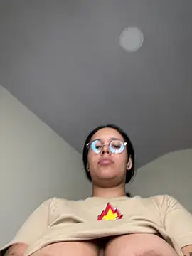 Annya-sweet online show from 18, 3, 2025