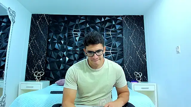 Snapshot of JeffDaltton chatting on 23, 9, 2025 JeffDaltton online show from 23, 9, 2025