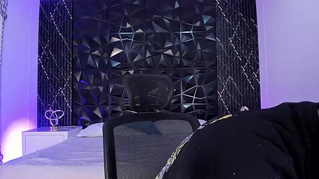 Snapshot of JeffDaltton chatting on 31, 10, 2025 JeffDaltton online show from 31, 10, 2025