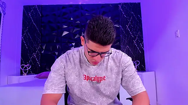 Snapshot of JeffDaltton chatting on 9, 11, 2025 JeffDaltton online show from 9, 11, 2025