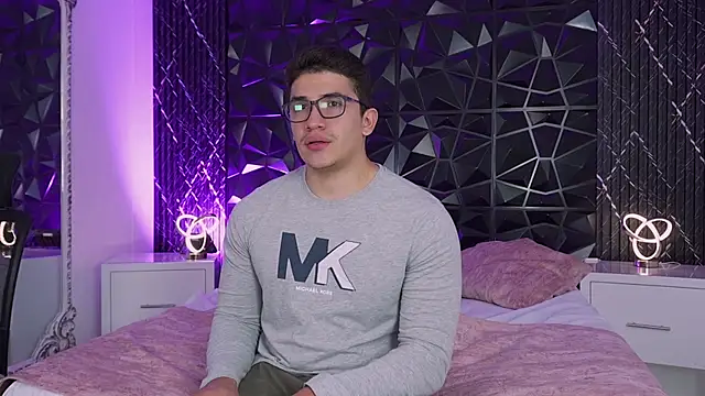 Snapshot of JeffDaltton chatting on 16, 12, 2025 JeffDaltton online show from 16, 12, 2025