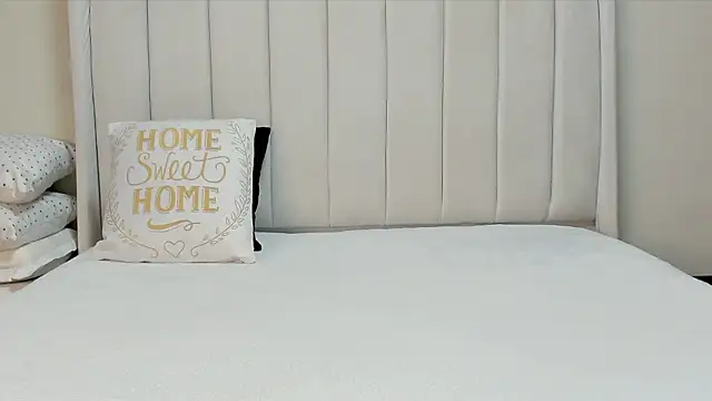 Snapshot of _heavenlysent chatting on 9, 3, 2026 heavenlysent online show from 9, 3, 2026