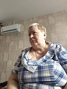 EffectFiona online show from 10, 3, 2025