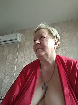 Snapshot of EffectFiona chatting on 17, 7, 2026 EffectFiona online show from 17, 7, 2026