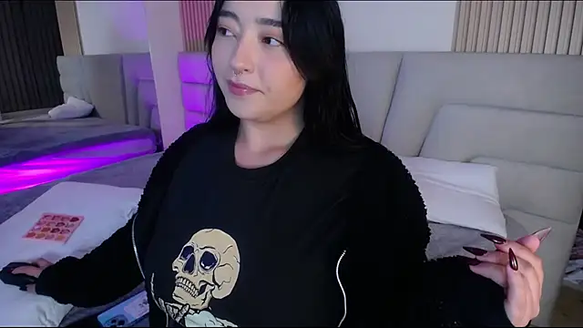 Miss Loise online show from 24, 11, 2025