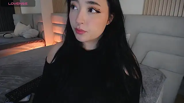 Miss Loise online show from 29, 11, 2025