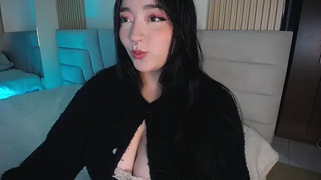 Snapshot of Miss_Loise chatting on 14, 5, 2026 Miss Loise online show from 14, 5, 2026