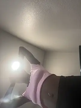 wishwashhy22 online show from 9, 4, 2026