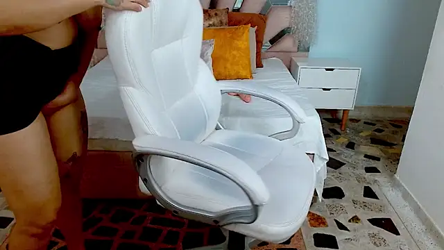 Snapshot of sophia_hadid chatting on 26, 12, 2024 sophia hadid online show from 26, 12, 2024