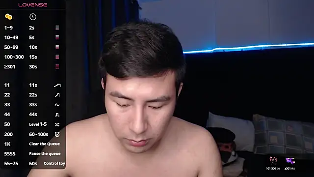 andrewmhilton  online show from 15, 9, 2025