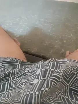 Snapshot of maxxx20202020 chatting on 4, 10, 2025 maxxx20202020 online show from 4, 10, 2025