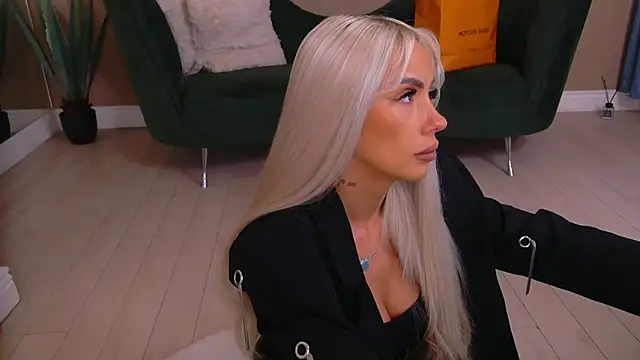 Bailey Rush online show from 18, 4, 2026