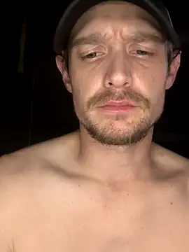 Snapshot of Midwestalpha chatting on 10, 11, 2025 Midwestalpha online show from 10, 11, 2025