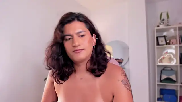 Snapshot of ari_artis chatting on 13, 2, 2025 ari artis online show from 13, 2, 2025