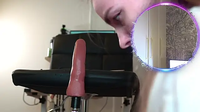 Miss69Ri99 online show from 9, 4, 2026