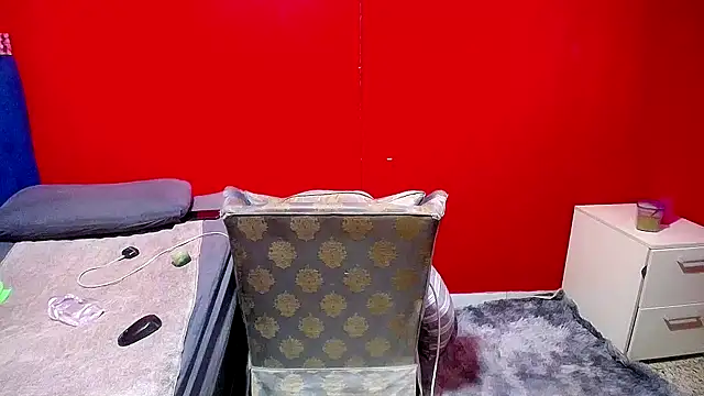 Snapshot of Lelety79 chatting on 10, 10, 2025 Lelety79 online show from 10, 10, 2025