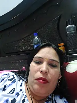 Snapshot of Poojabhabi101 chatting on 12, 3, 2025 Poojabhabi101 online show from 12, 3, 2025