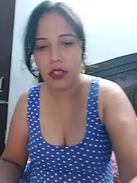 Snapshot of Poojabhabi101 chatting on 8, 9, 2025 Poojabhabi101 online show from 8, 9, 2025