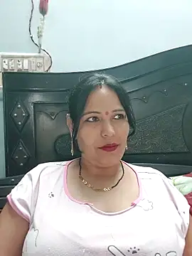 Snapshot of Poojabhabi101 chatting on 23, 9, 2025 Poojabhabi101 online show from 23, 9, 2025