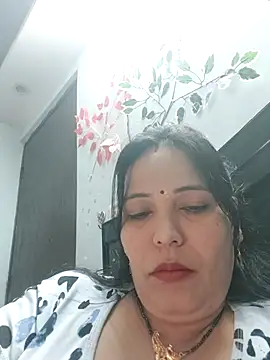 Snapshot of Poojabhabi101 chatting on 14, 11, 2025 Poojabhabi101 online show from 14, 11, 2025