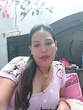 Snapshot of Poojabhabi101 chatting on 22, 11, 2025 Poojabhabi101 online show from 22, 11, 2025