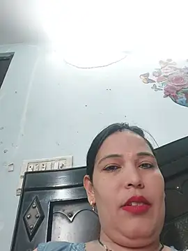 Snapshot of Poojabhabi101 chatting on 6, 7, 2026 Poojabhabi101 online show from 6, 7, 2026