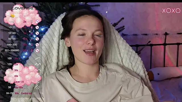 Snapshot of lil_luna_x chatting on 29, 12, 2024 lil luna x online show from 29, 12, 2024