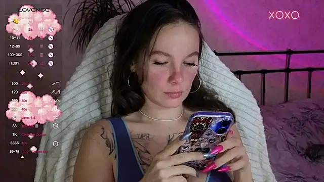 lil luna x online show from 16, 12, 2025