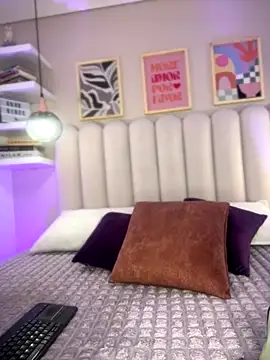 cute  cherry  online show from 1, 11, 2025