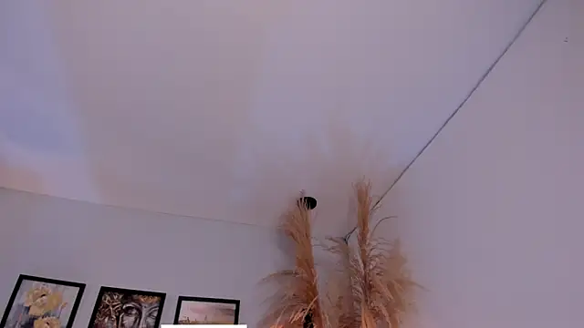 cute  cherry  online show from 15, 4, 2026