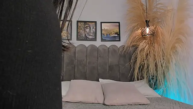 Snapshot of cute__cherry_ chatting on 6, 6, 2026 cute cherry online show from 6, 6, 2026