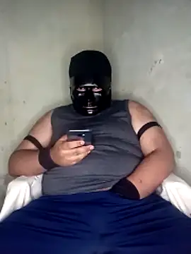 Snapshot of Kidding_Road chatting on 27, 10, 2025 Kidding Road online show from 27, 10, 2025