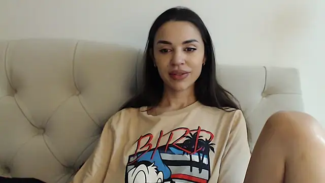 Mika Gold online show from 6, 11, 2025