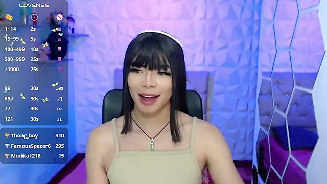 hurrencam online show from 11, 1, 2025