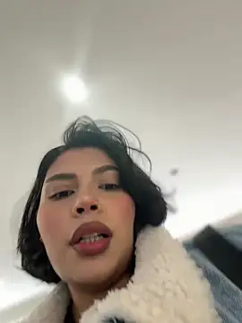 GigiiStone online show from 9, 2, 2025