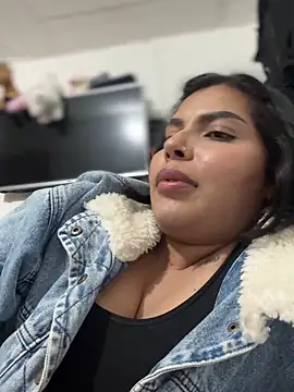 GigiiStone online show from 18, 11, 2025