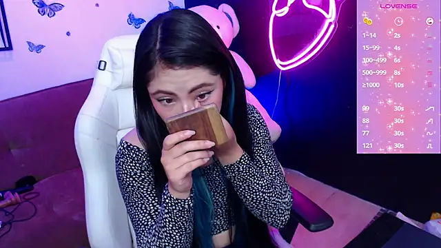 Snapshot of demyanderson_ chatting on 22, 1, 2025 demyanderson online show from 22, 1, 2025