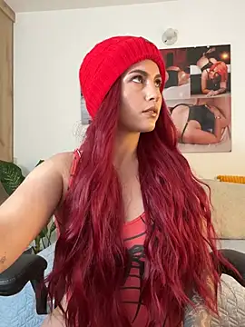 Snapshot of zafiro_mo0n chatting on 10, 1, 2025 zafiro mo0n online show from 10, 1, 2025