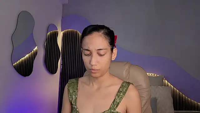 hot little bunny online show from 22, 3, 2026